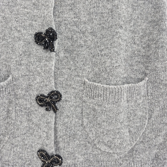 Zara Heather coquette Gray Knit Cardigan with Sequin Buttons and Bows Size Small - Picture 5 of 13